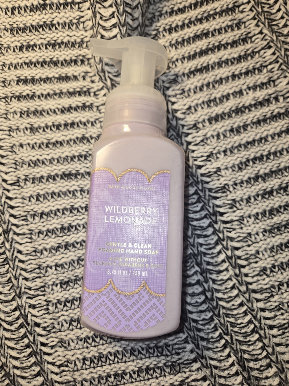 Bath & Body Works Wildberry Lemonade Foaming Hand Soap - Lavender